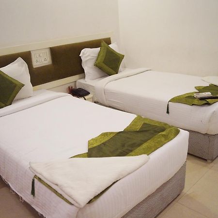 Arihant Hotel 하이데라바드 외부 사진